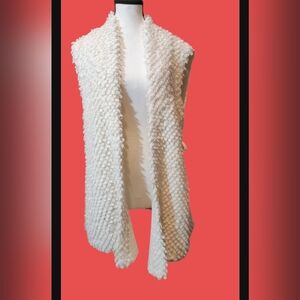 Cozy Textured Abercrombie and Fitch  Knit Vest. No Belt available.